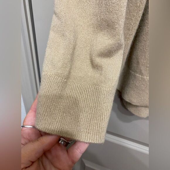 VINCE NWT Cashmere Weekend V-Neck Sweater Camel Tan Pullover Size XL - Picture 8 of 13